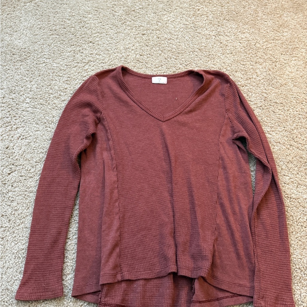 T.La Long Sleeve V-Neck Top - Deep Rust